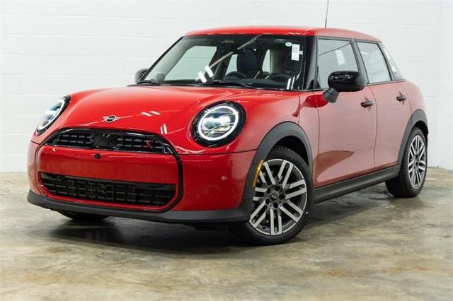 new 2025 MINI Hardtop car, priced at $38,380