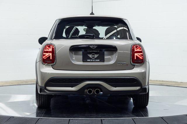 used 2024 MINI Hardtop car, priced at $26,000