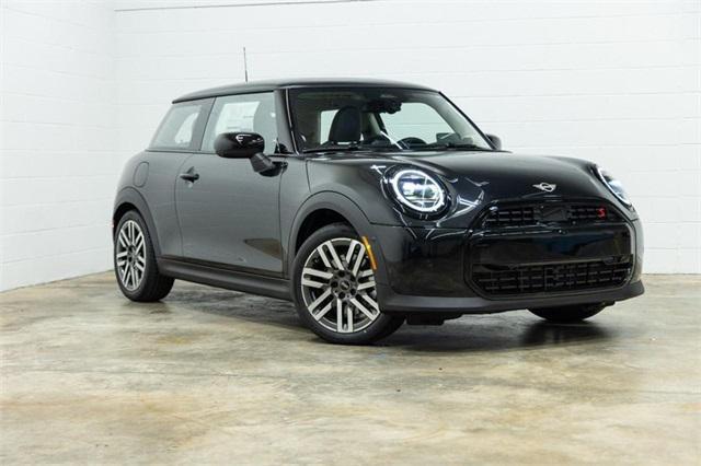 new 2025 MINI Hardtop car, priced at $37,380