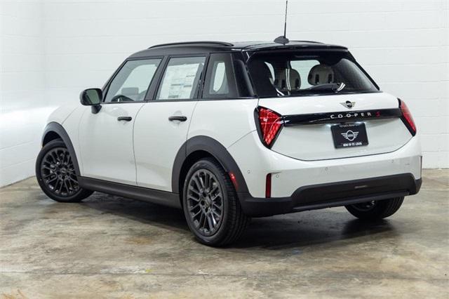 new 2025 MINI Hardtop car, priced at $37,025