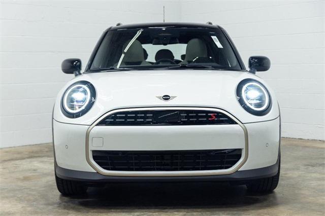 new 2025 MINI Hardtop car, priced at $37,025