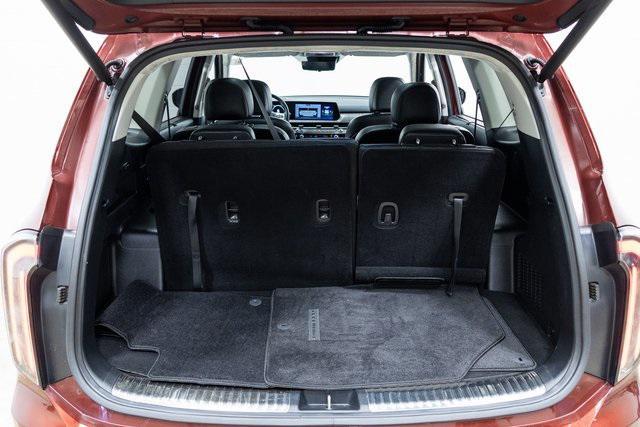 used 2024 Kia Telluride car, priced at $43,000
