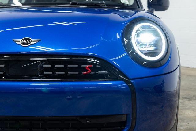 used 2025 MINI Hardtop car, priced at $34,145