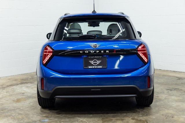 used 2025 MINI Hardtop car, priced at $34,145