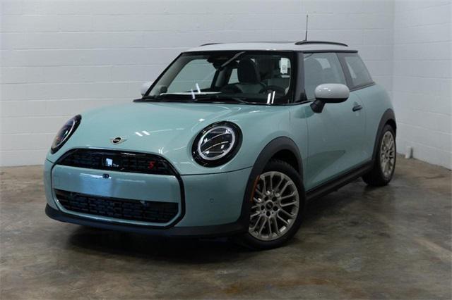 used 2025 MINI Hardtop car, priced at $34,000