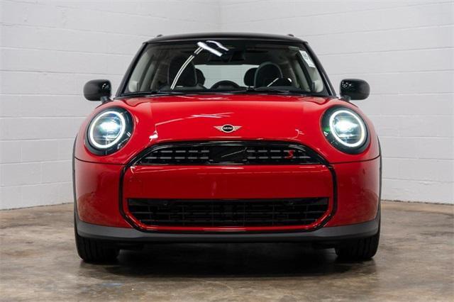 used 2025 MINI Hardtop car, priced at $32,990