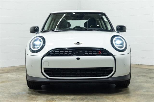 new 2025 MINI Hardtop car, priced at $37,685