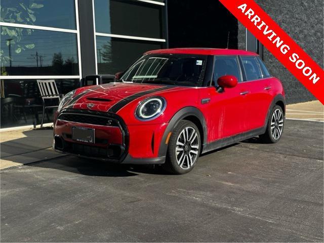 used 2022 MINI Hardtop car, priced at $25,500