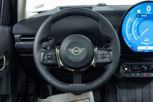 used 2025 MINI Hardtop car, priced at $32,845