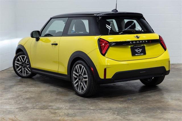 new 2025 MINI Hardtop car, priced at $36,375