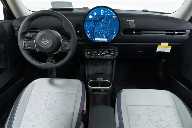 used 2025 MINI Hardtop car, priced at $29,670