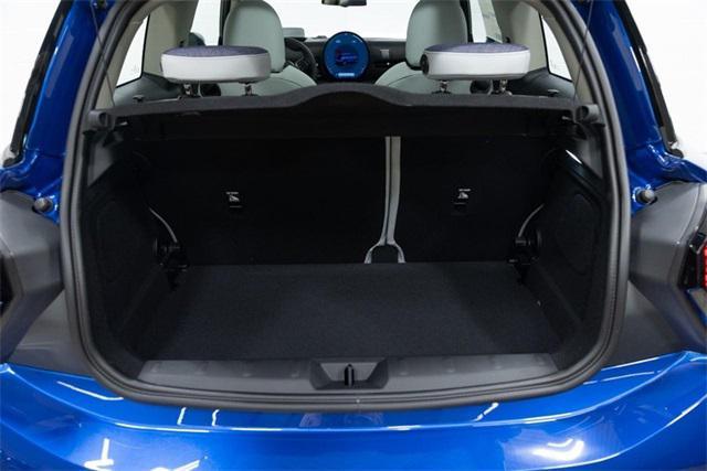 used 2025 MINI Hardtop car, priced at $29,670