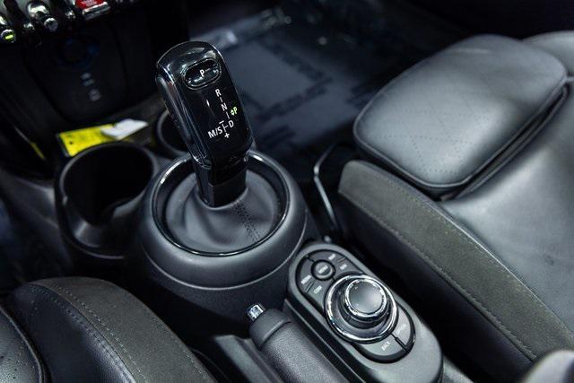 used 2023 MINI Hardtop car, priced at $26,500