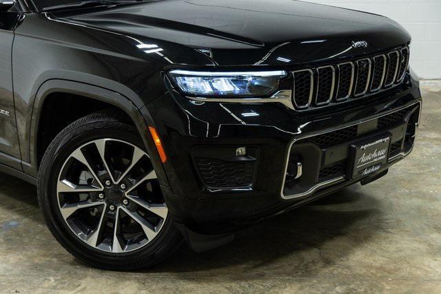 used 2023 Jeep Grand Cherokee car, priced at $42,990