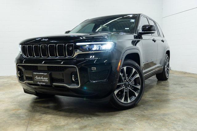 used 2023 Jeep Grand Cherokee car, priced at $42,990