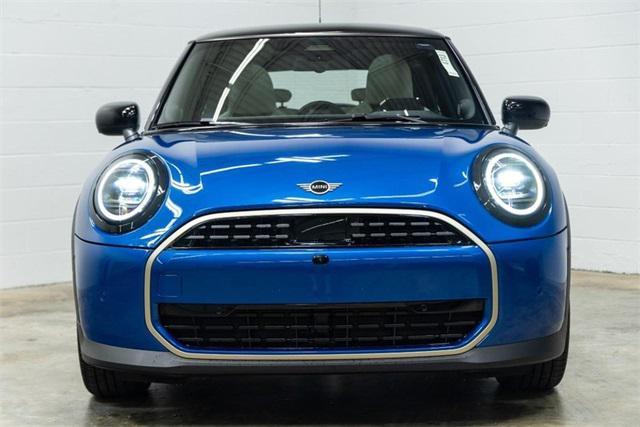 new 2025 MINI Hardtop car, priced at $35,095