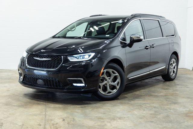 used 2023 Chrysler Pacifica car, priced at $25,750