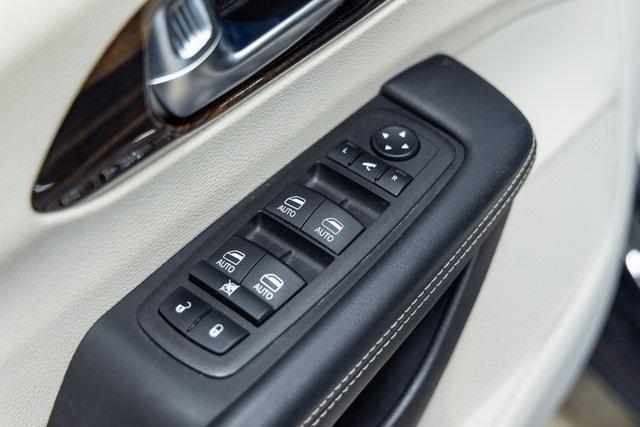 used 2023 Chrysler Pacifica car, priced at $25,750