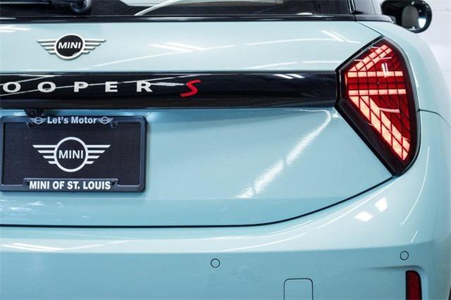 new 2026 MINI Hardtop car, priced at $40,605