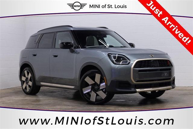 new 2025 MINI Countryman car, priced at $41,295