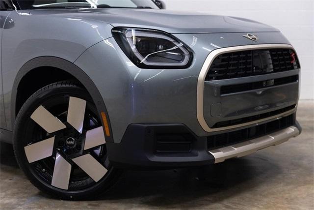 new 2025 MINI Countryman car, priced at $41,295