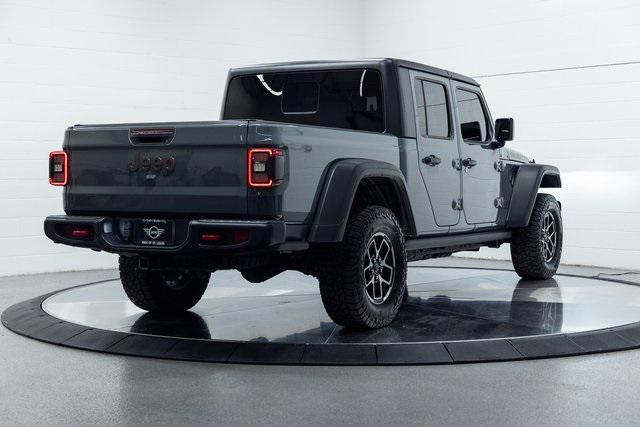 used 2024 Jeep Gladiator car, priced at $41,900