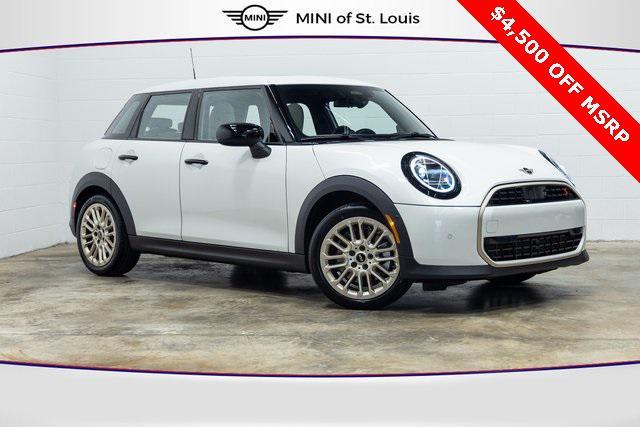 used 2025 MINI Hardtop car, priced at $32,180