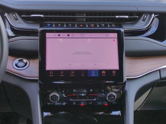 used 2022 Jeep Grand Cherokee 4xe car, priced at $31,988