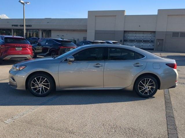 used 2018 Lexus ES 350 car, priced at $27,998