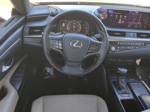 used 2021 Lexus ES 350 car, priced at $32,488