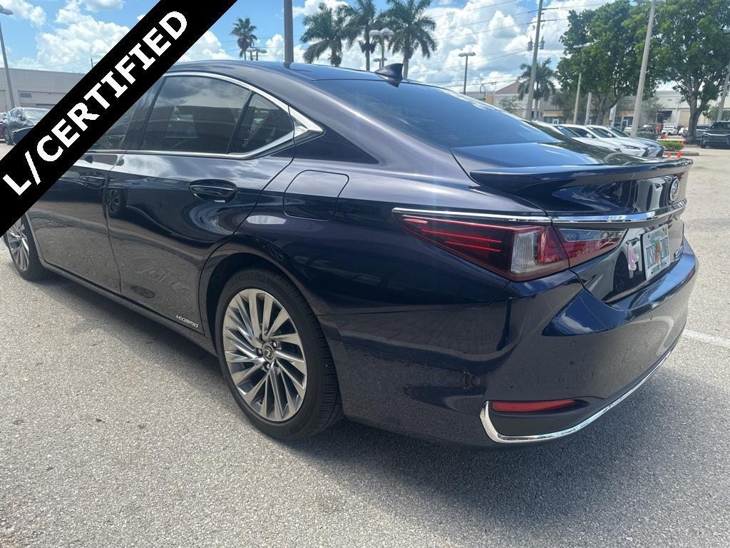 used 2019 Lexus ES 300h car, priced at $29,498