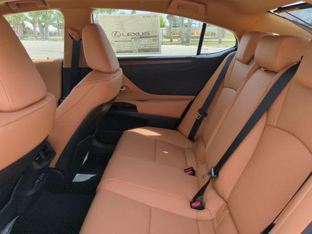 new 2025 Lexus ES 350 car, priced at $50,594