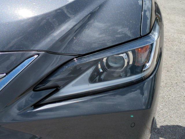 new 2025 Lexus ES 350 car, priced at $50,594