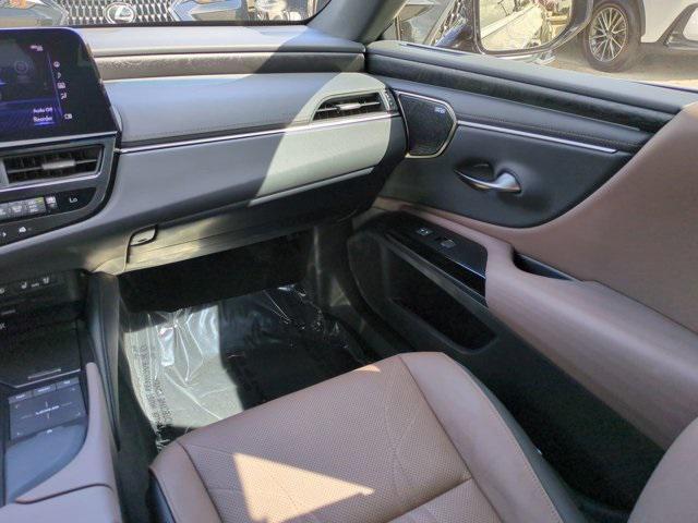 used 2022 Lexus ES 350 car, priced at $39,688