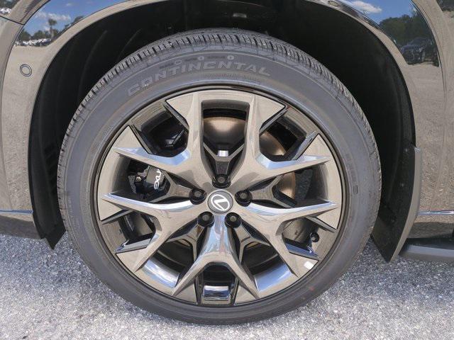 new 2026 Lexus TX 500h car, priced at $76,401