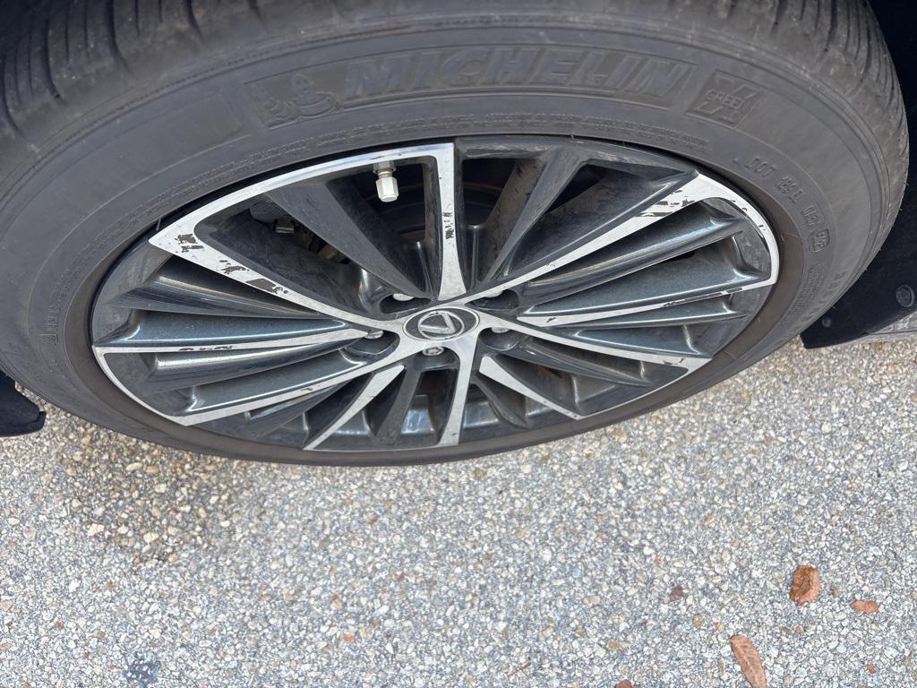 used 2024 Lexus ES 350 car, priced at $39,498