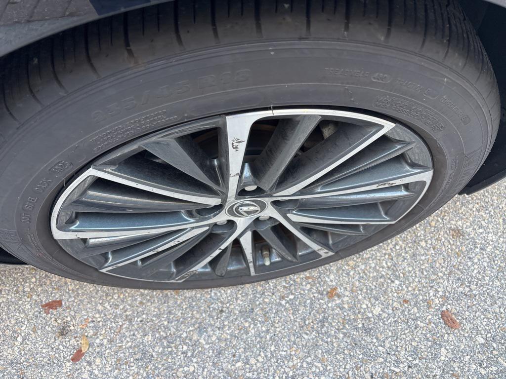 used 2024 Lexus ES 350 car, priced at $39,498