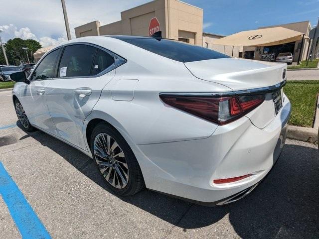 new 2025 Lexus ES 350 car, priced at $56,439