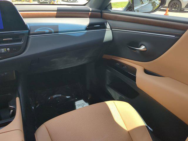 used 2025 Lexus ES 350 car, priced at $42,998