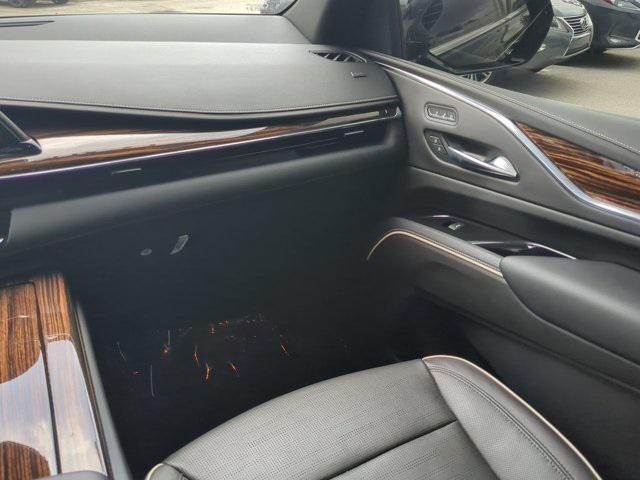 used 2021 Cadillac Escalade ESV car, priced at $59,978
