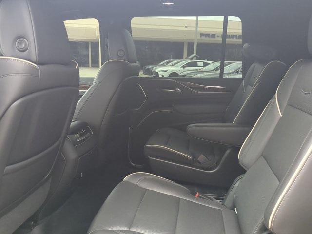 used 2021 Cadillac Escalade ESV car, priced at $59,978
