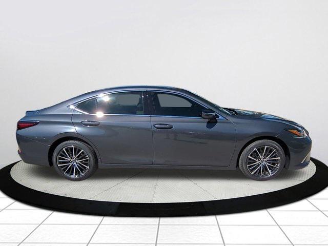 new 2025 Lexus ES 350 car, priced at $48,754
