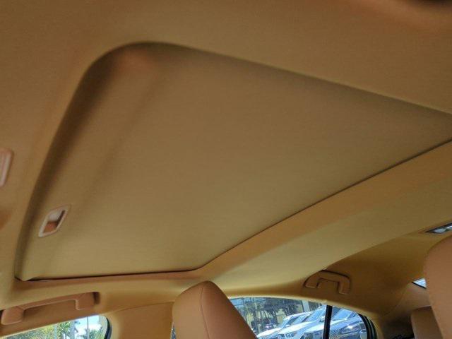 new 2025 Lexus ES 350 car, priced at $48,754