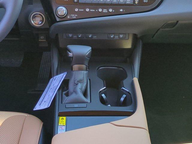 new 2025 Lexus ES 350 car, priced at $48,754