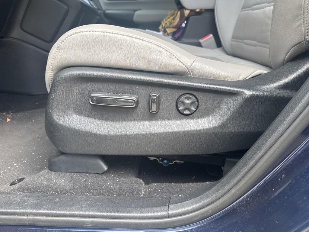 used 2017 Honda CR-V car, priced at $19,988