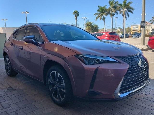 new 2025 Lexus UX 300h car, priced at $42,260