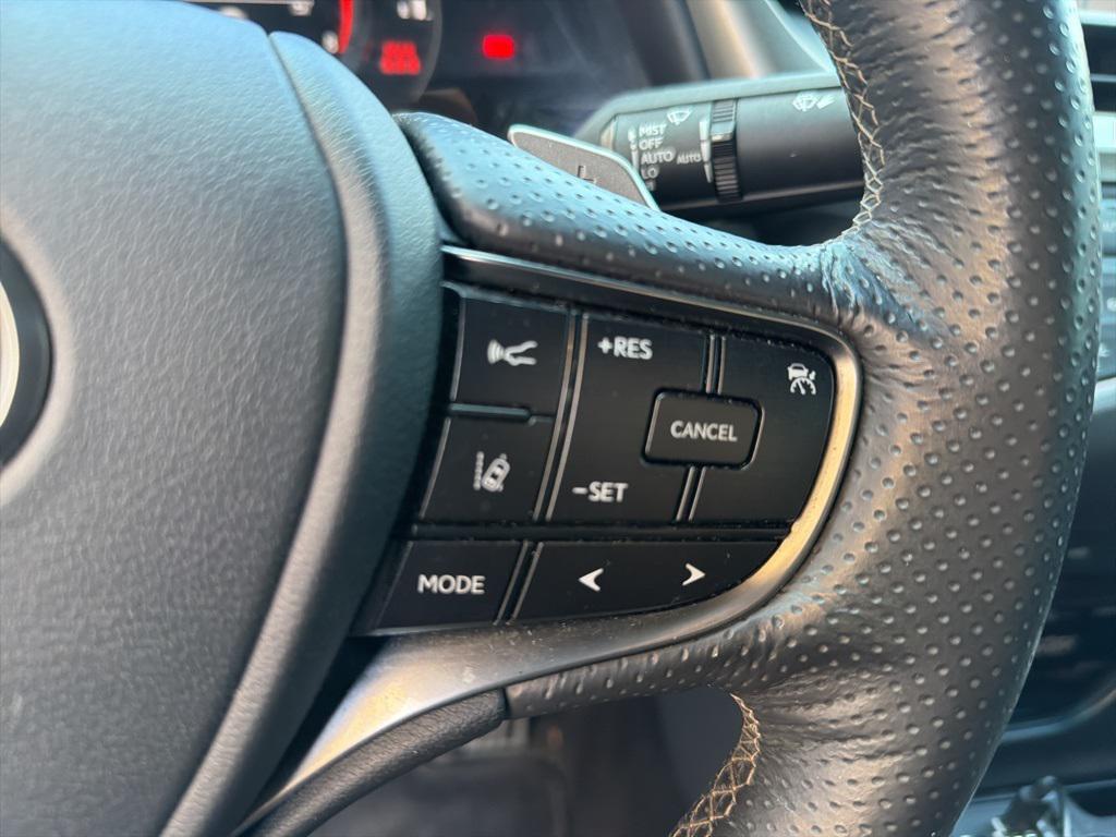 used 2020 Lexus ES 350 car, priced at $32,498