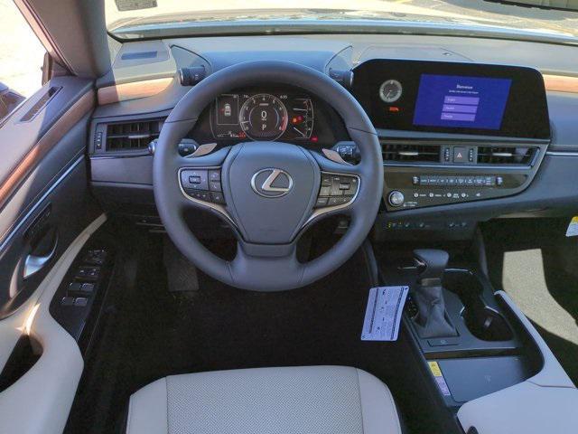 new 2025 Lexus ES 350 car, priced at $48,254