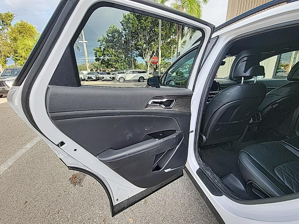 used 2023 Kia Sportage car, priced at $25,998