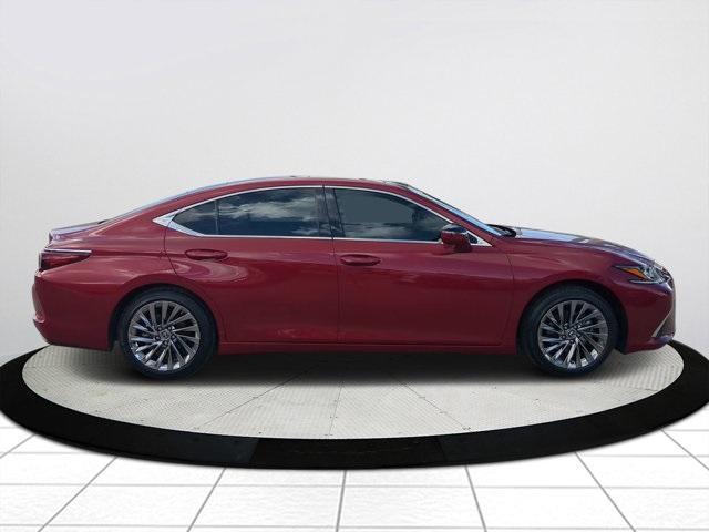 used 2024 Lexus ES 350 car, priced at $46,498